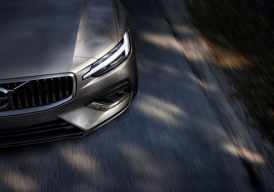 Детали экстерьера Volvo S60 T6 Inscription 2018 года  (WW) (фото 22 из 65)